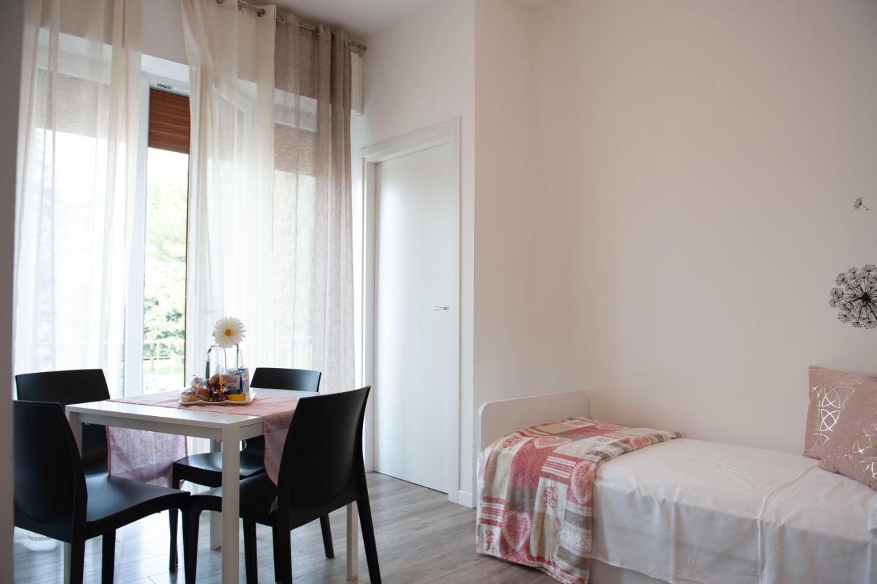 Hotel Bed Da Anna Peschiera del Garda Exterior foto