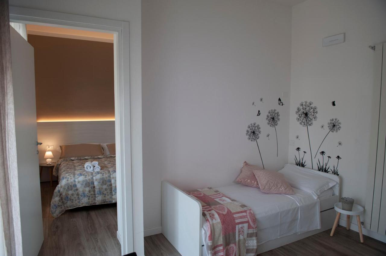 Hotel Bed Da Anna Peschiera del Garda Exterior foto
